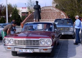 Classic Cars In �anakkale