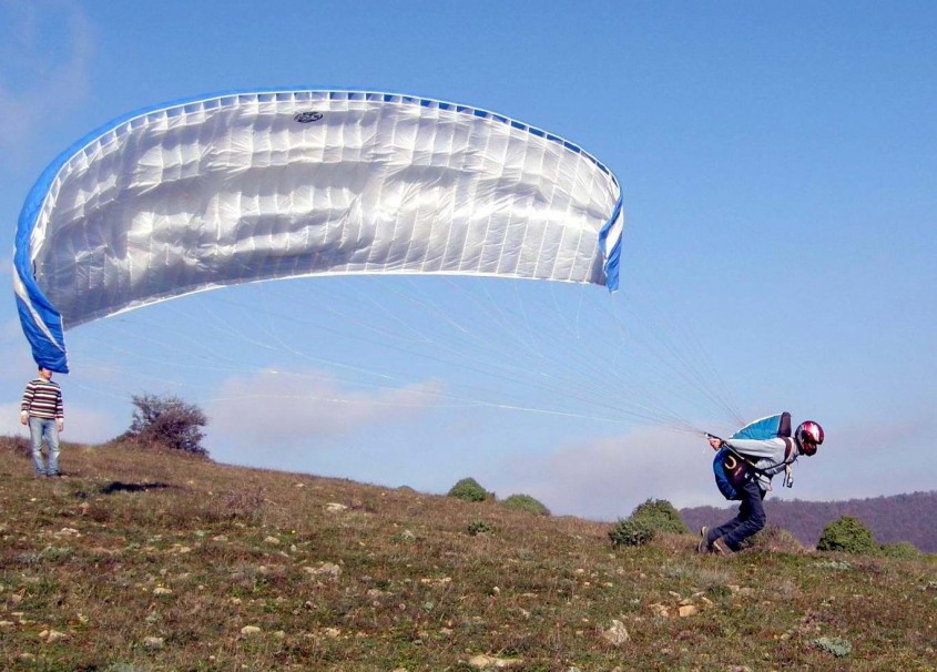  Çanakkale'de 'Yamaç Paraşütü' Keyfi 