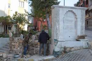  Geliboluda Tarihi Çeşmeler Bakıma Alındı 