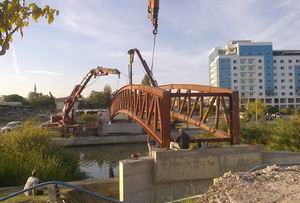  23 Nisan Köprüsünün Çelik Bloklarının Montajına Başlandı 