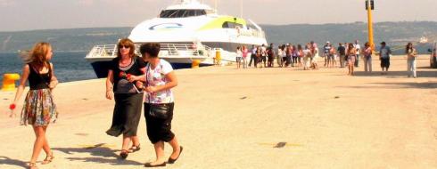  Çanakkale - Limni Deniz Otobüsü Seferleri Başladı  