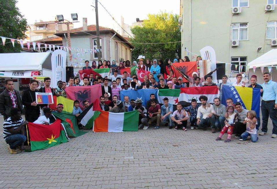  Yabancı Öğrenciler Çanakkalede Biraraya Geldi 