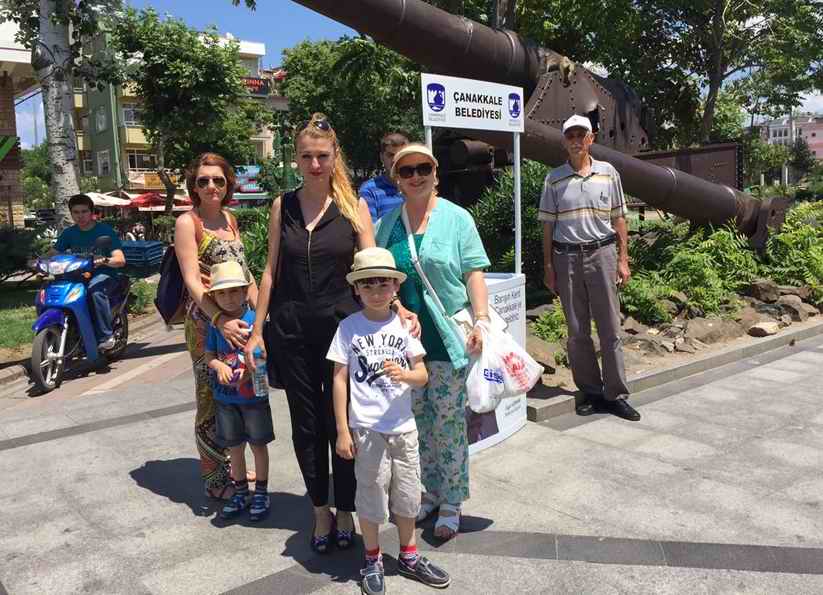  Belediyeden Anadolujet Yolcularına Ücretsiz Şehitlik Turu 