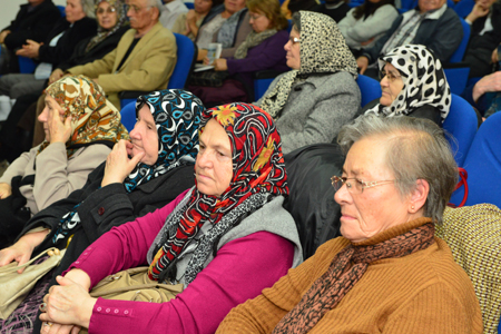  Çanakkalede Yaşlı Olmak Çalıştayı Büyük İlgi Gördü 