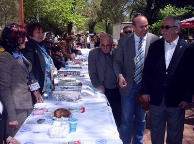  Yerel Tatlar Beğeniye Sunuldu 