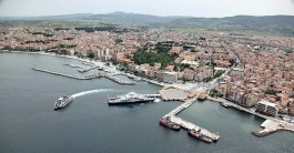 Çanakkale Arabalı Vapur İskelesi ile Sahil Kesimin Havadan Görünümü