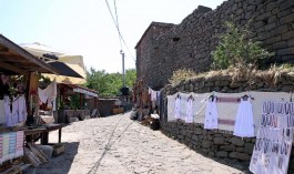 Behramkale Köyü