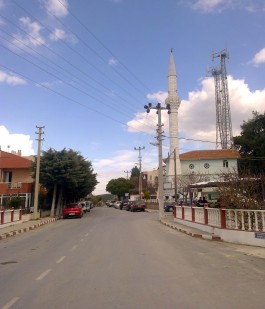 Çanakkale'nin Şirin Tatil Bölgesi Güzelyalı