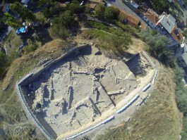 Eceebat İlçesinde Bulunan Maydos Kilisetepe Höyüğü 