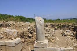 Çanakkale'nin Biga İlçesine Bağlı Kemer Köyünde Yer Alan Parion Antik Kentinden Görünüm