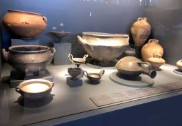 Troya Müzesi'nde Yer Alan Eserlerden Bir Görünüm