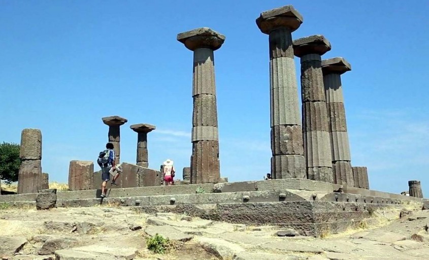  Çanakkale’de Turizmin Parlayan Yıldızı “Ayvacık” 