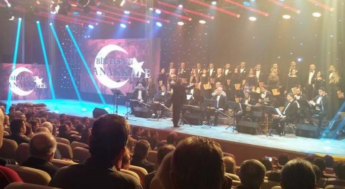  TRT Sanatçılarından Tiyatral Konser Etkinliği 