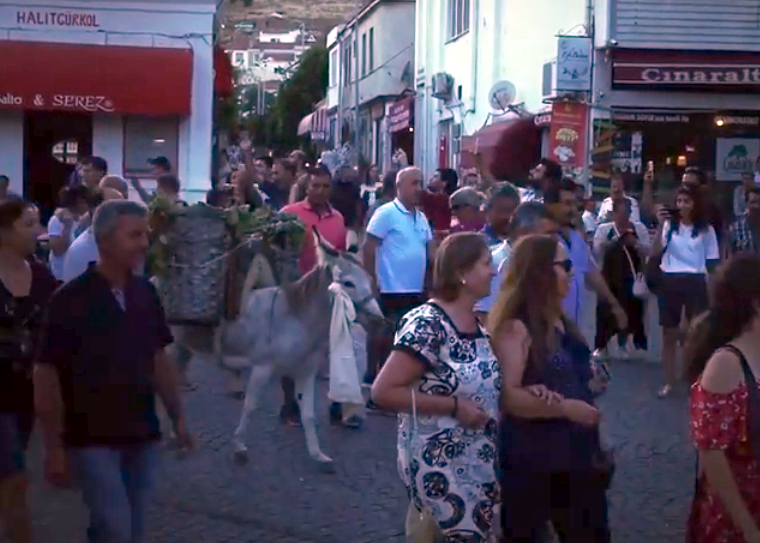  Bozcaada Kültür Sanat ve Bağbozumu Festivali Başladı 