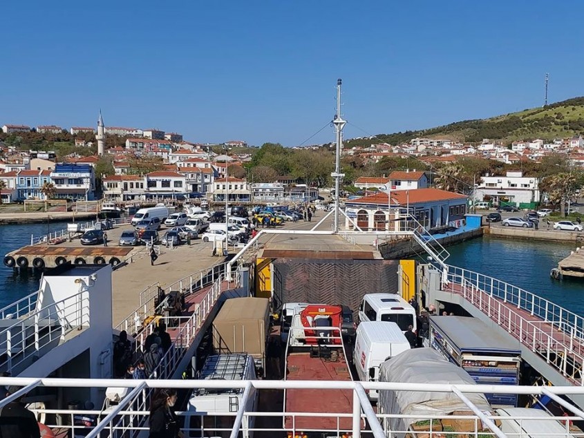  Gökçeada ve Bozcaada’ya Yerli Turist Akını 