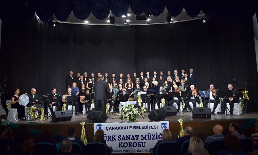  Çanakkale Belediyesi TSM Korosu'ndan Yeni Yıla Merhaba Konseri 