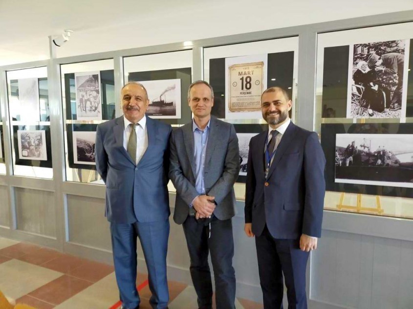  Çanakkale Gümrük Müdürlüğü’nden “Hakkın Sesi Mehmet Akif” Temalı Fotoğraf Sergisi 