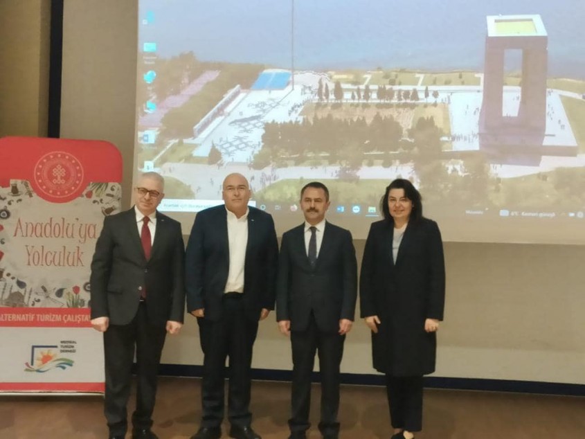  Çanakkale’de “Anadolu’ya Yolculuk Çalıştayı” Gerçekleştirildi 