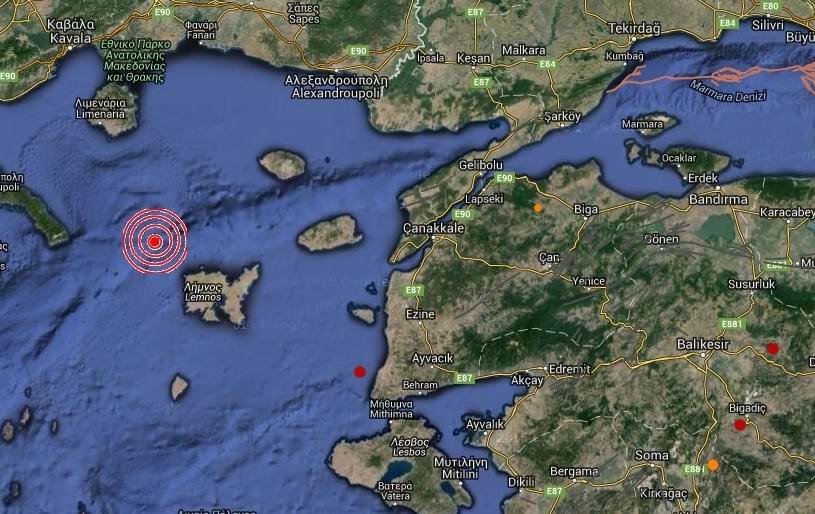  Çanakkale’de Korkutan Deprem 