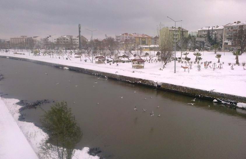  Çanakkale’de Kar Yağışı Etkili Oluyor 