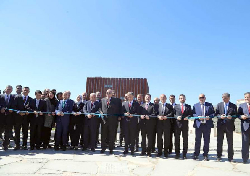  Cumhurbaşkanı Erdoğan Troya Müzesi’ni Ziyarete Açtı 