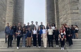 Üniversite Öğrencileri Çanakkale Kültür Ve Şehitlik Gezisinde Bir Araya Geldi