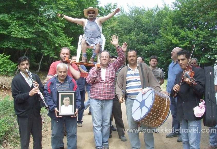  Delidir, Kongre Yapsa Yeridir 
