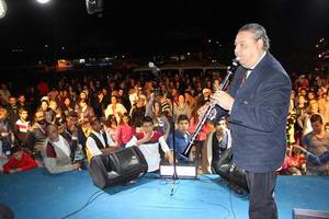  Roman Şenliğinde Hıdırellez Coşkusu Yaşandı 