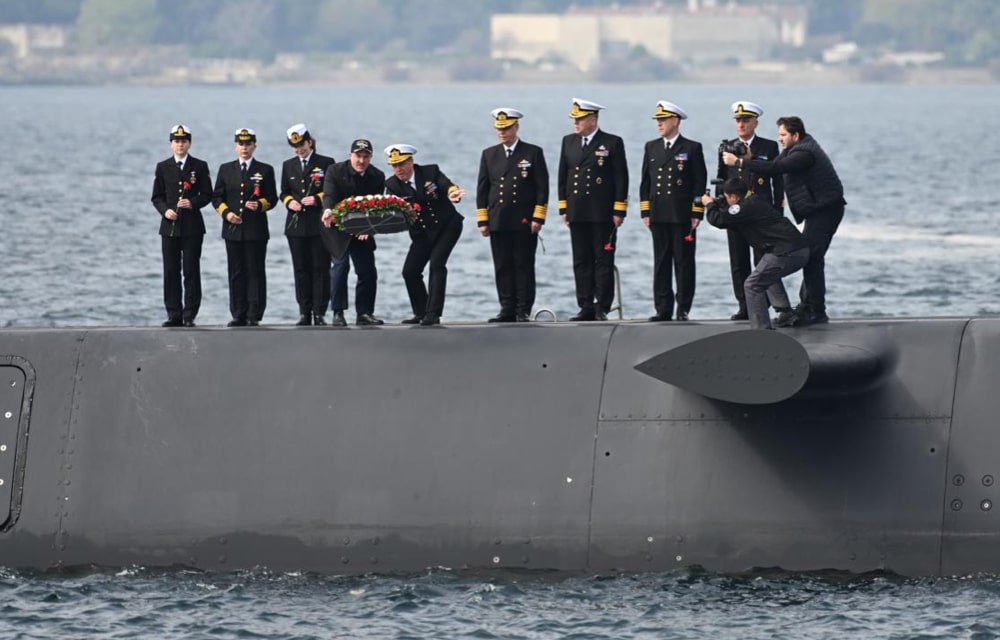  Çanakkale Boğazı'nda Batan Dumlupınar ve Atılay'ın Şehit Denizcileri Anıldı 